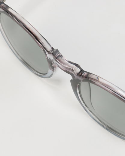 Ernest | Classic Sunglasses