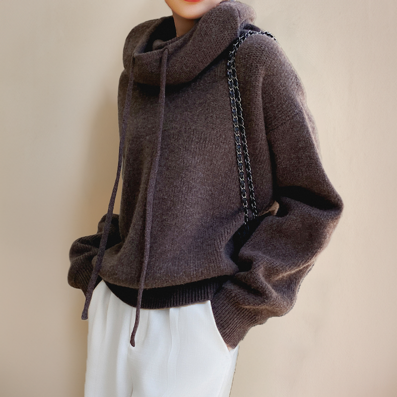 Ivy | Merino Wool Turtleneck Sweater